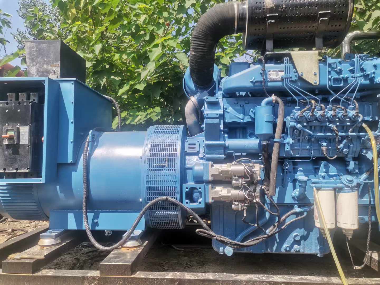 波密详细说明降低 800kW 柴油发电机输出电流波动的方法
